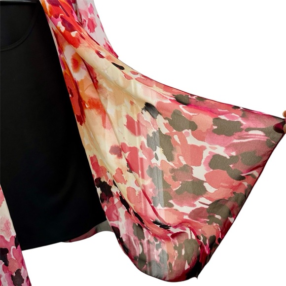 Sara Michelle Black Red Floral Waterfall Top Blouse Business Casual Petite XL - Picture 3 of 8